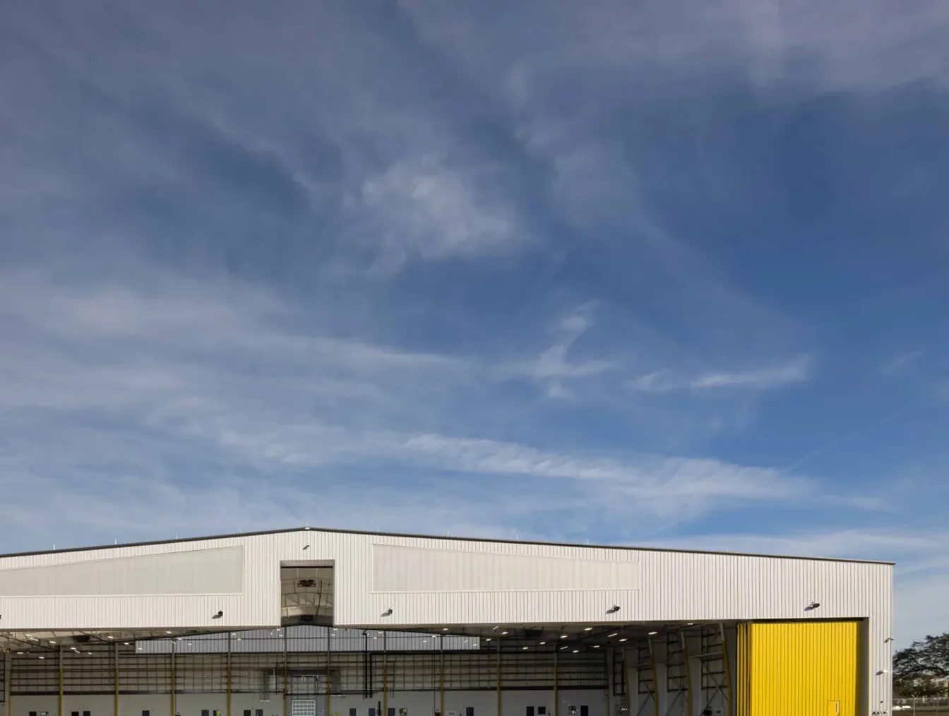 Military Hangar Roofing in Beaverton, OR